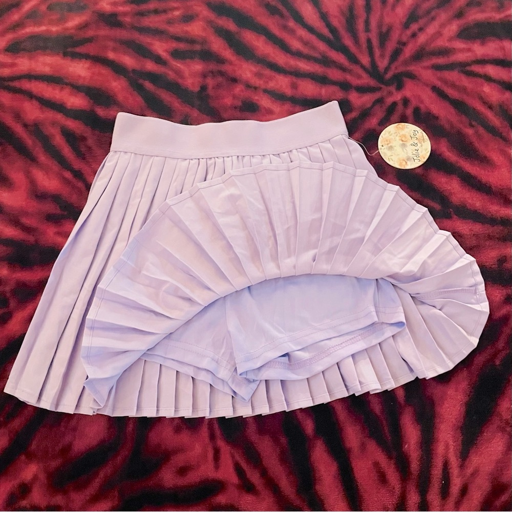 Lavender pleated skirt w/ shorts